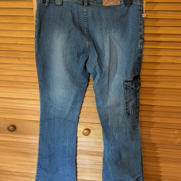 Classic Blue Flare Jeans - Picture 4 of 5